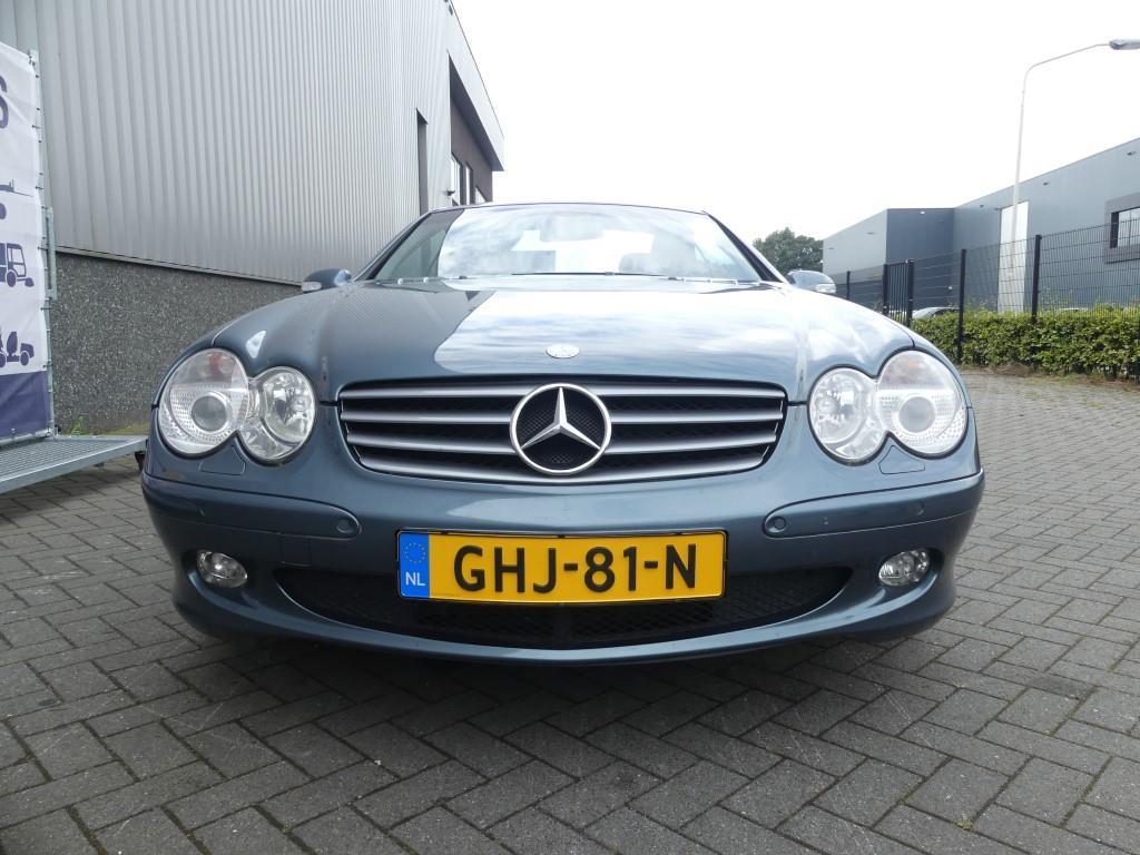 Mercedes-Benz SL500
