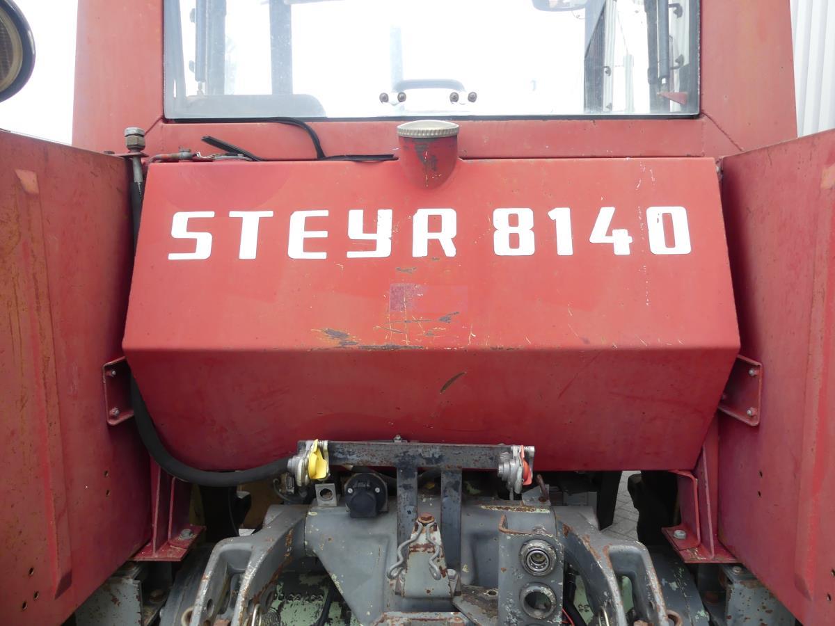 Steyr 8140