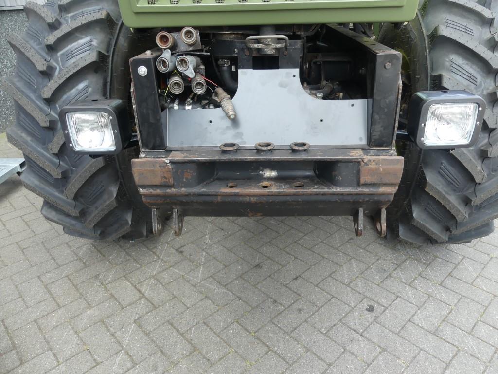 Mercedes Benz MB Trac 1000