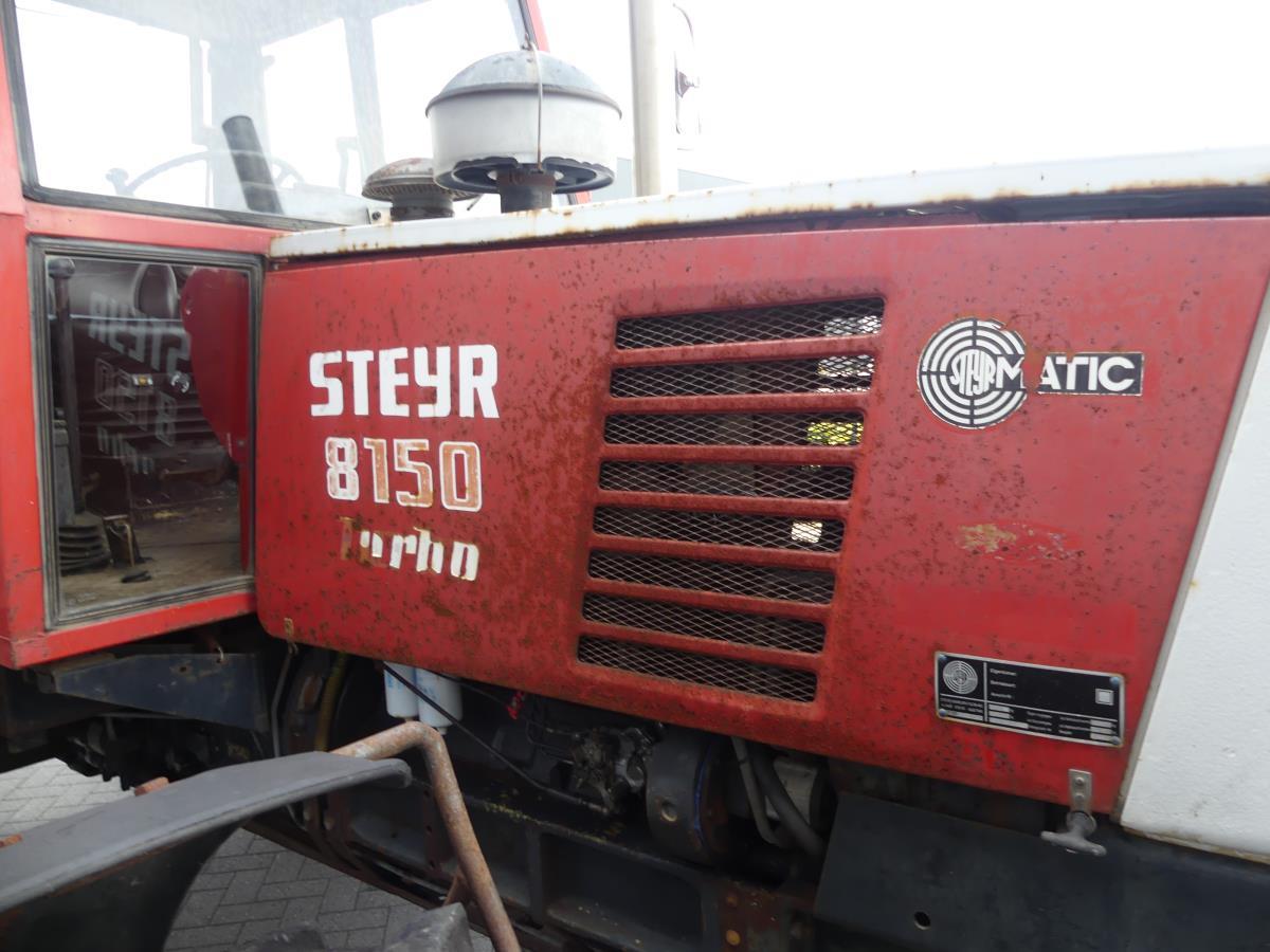 Steyr 8150T