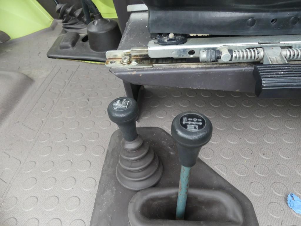 Mercedes Benz Trac 700