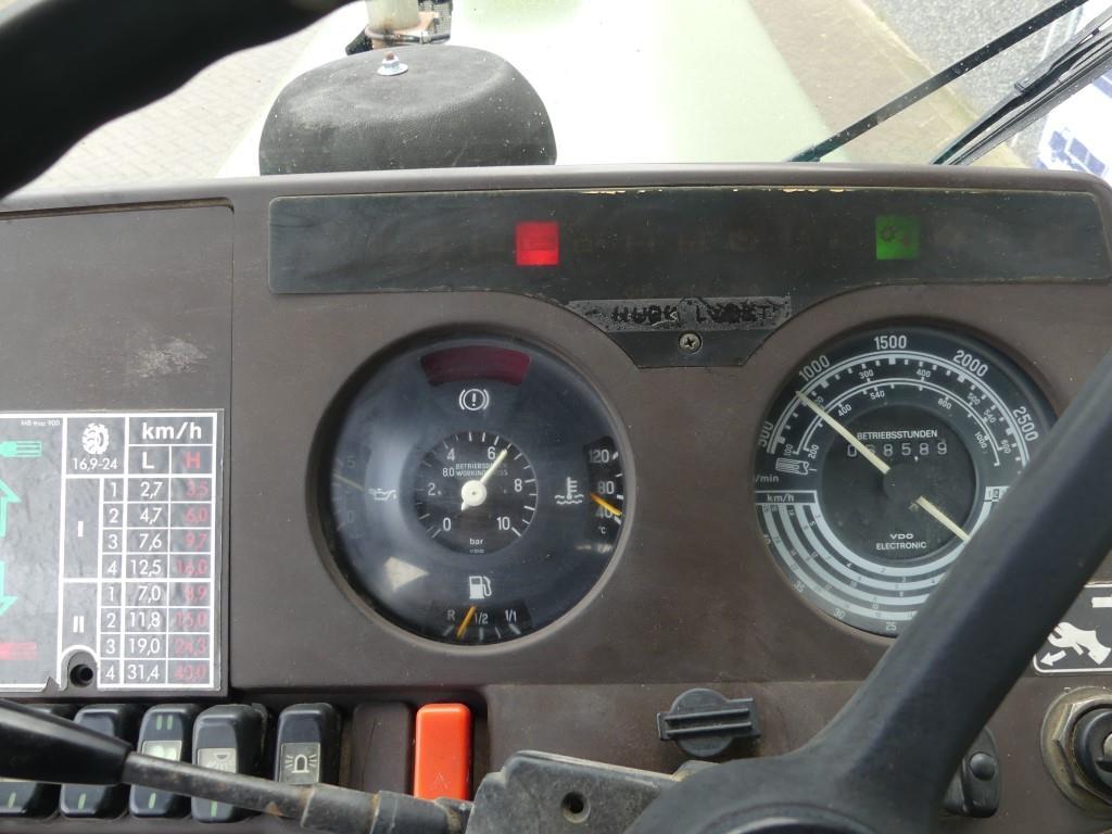 Mercedes Benz MB Trac 900