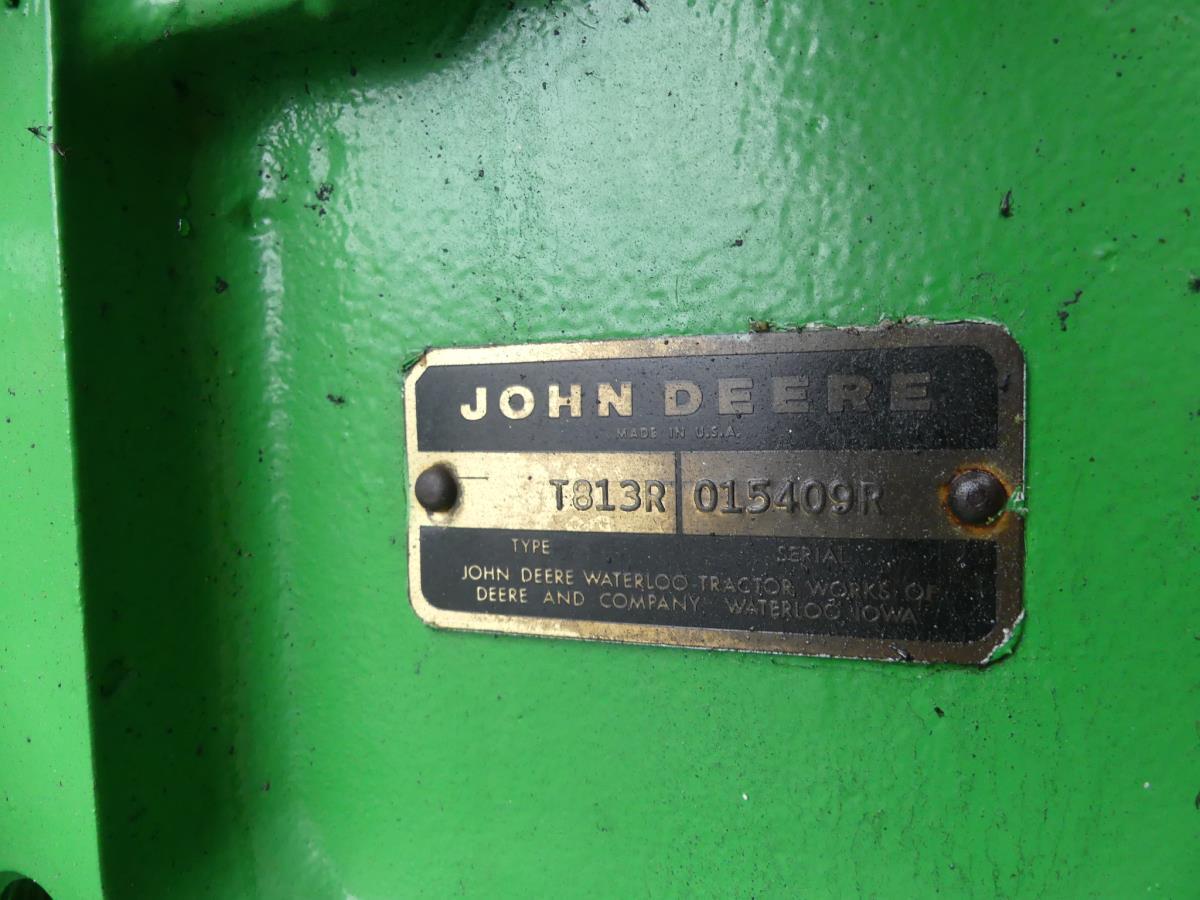 John-Deere 4620