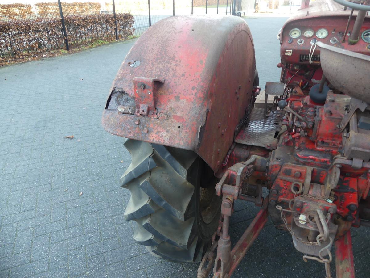 Hanomag Granit R332