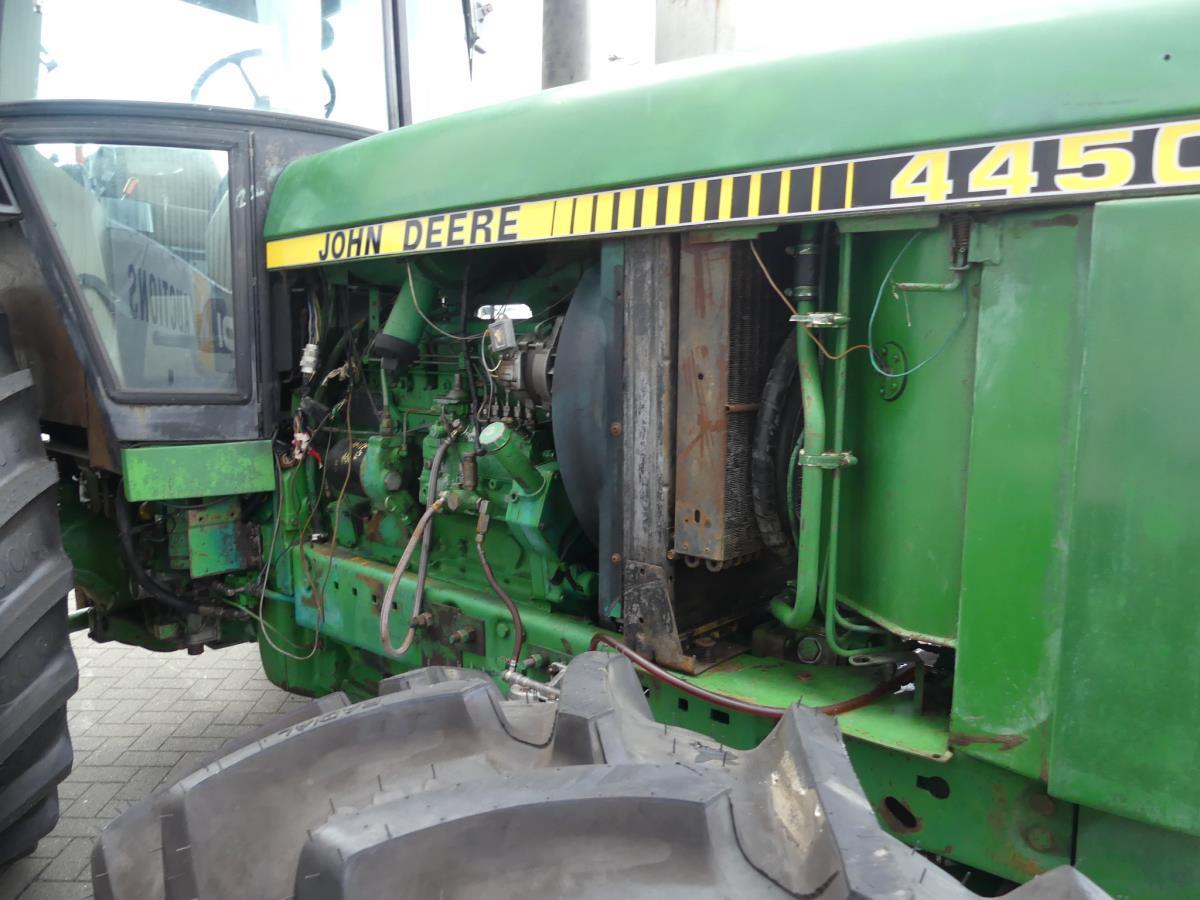 John-Deere 4450