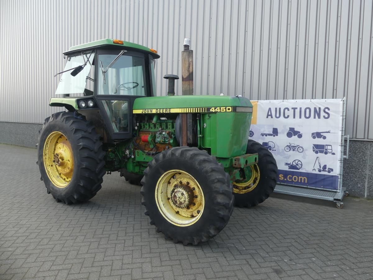 John-Deere 4450