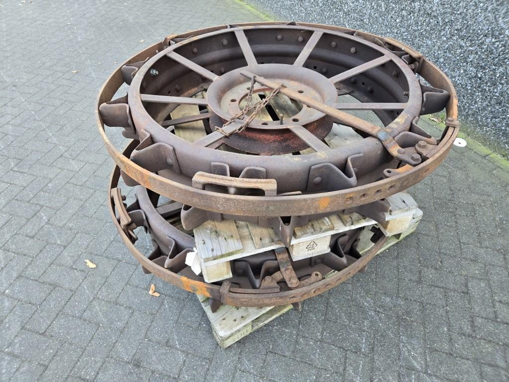 Munktells GBMV-1 Woodgas tractor running on woodgas