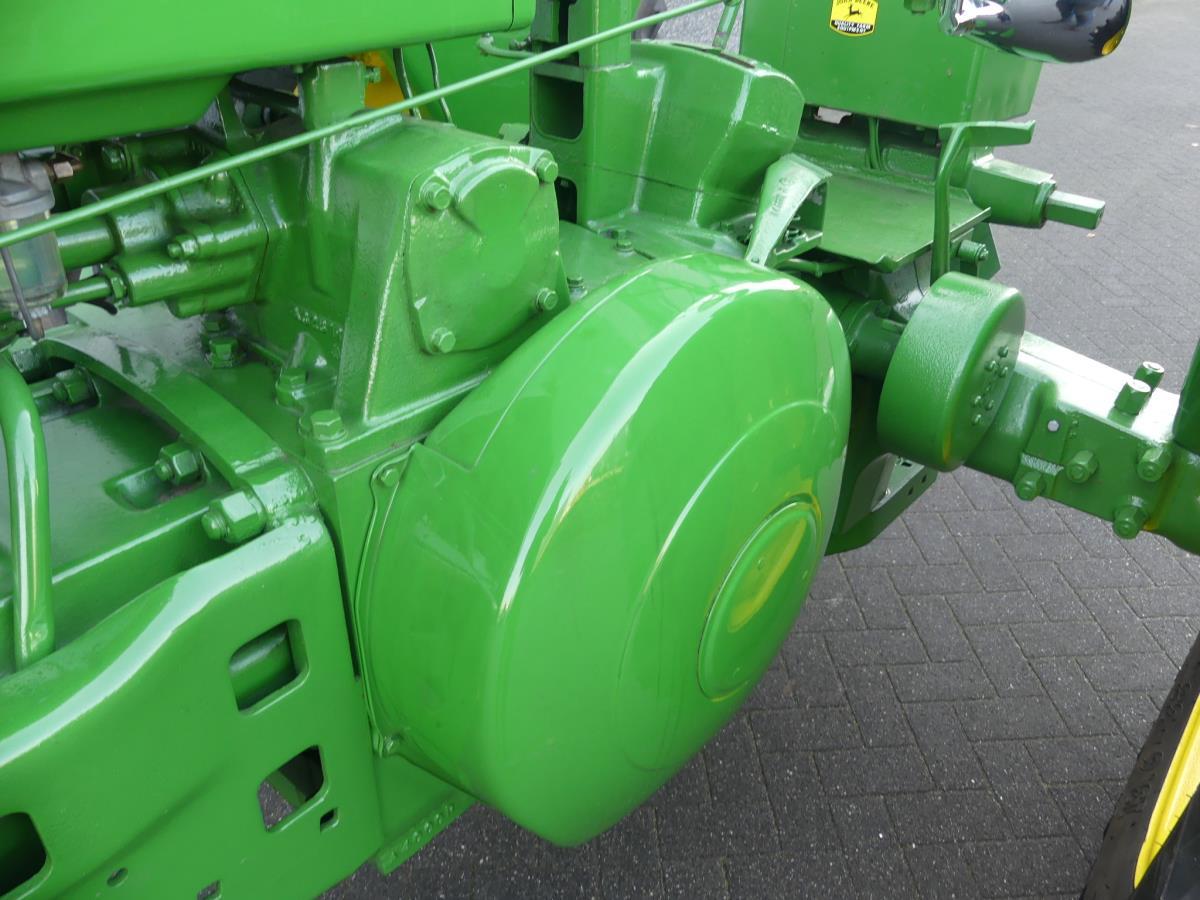 John-Deere A