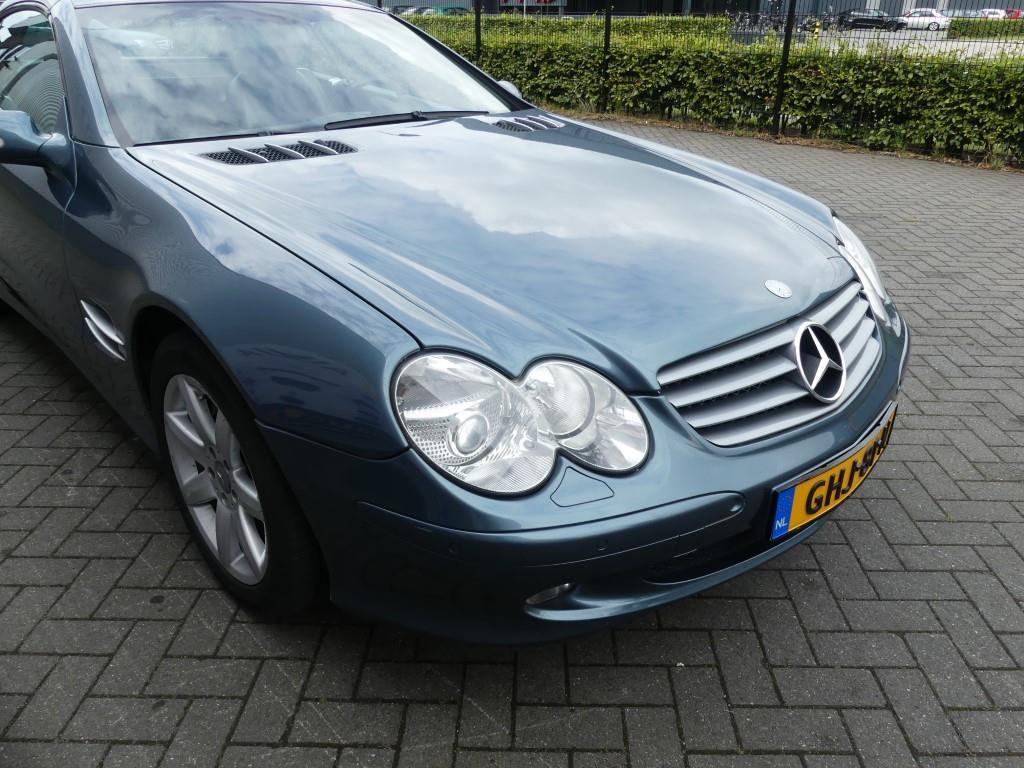 Mercedes-Benz SL500