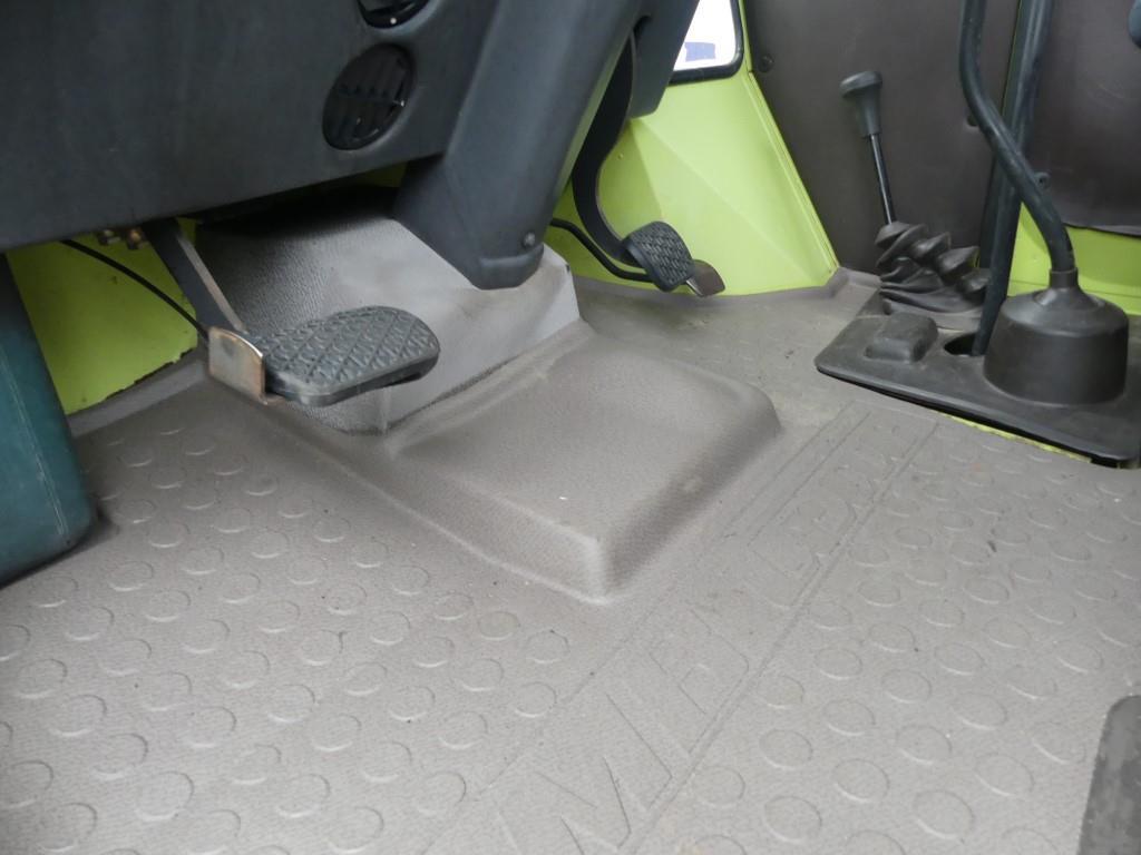 Mercedes Benz Trac 700