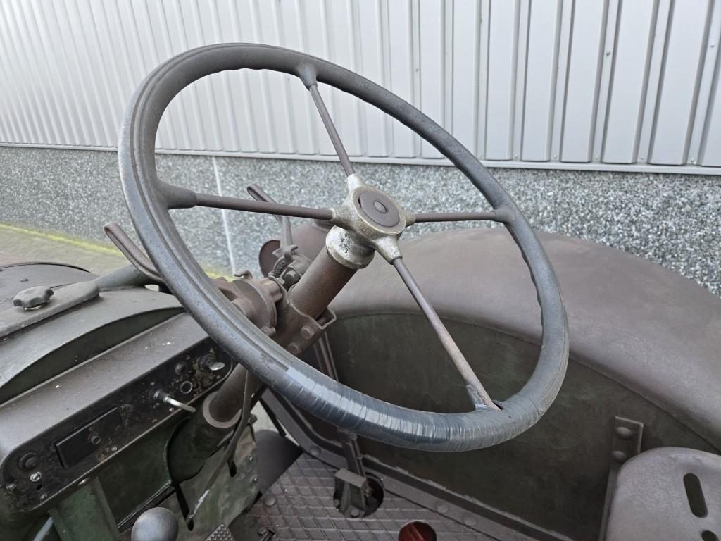 Munktells GBMV-1 Woodgas tractor running on woodgas