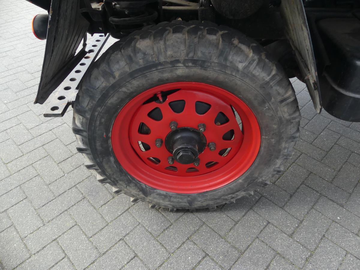 Mercedes-Benz Unimog