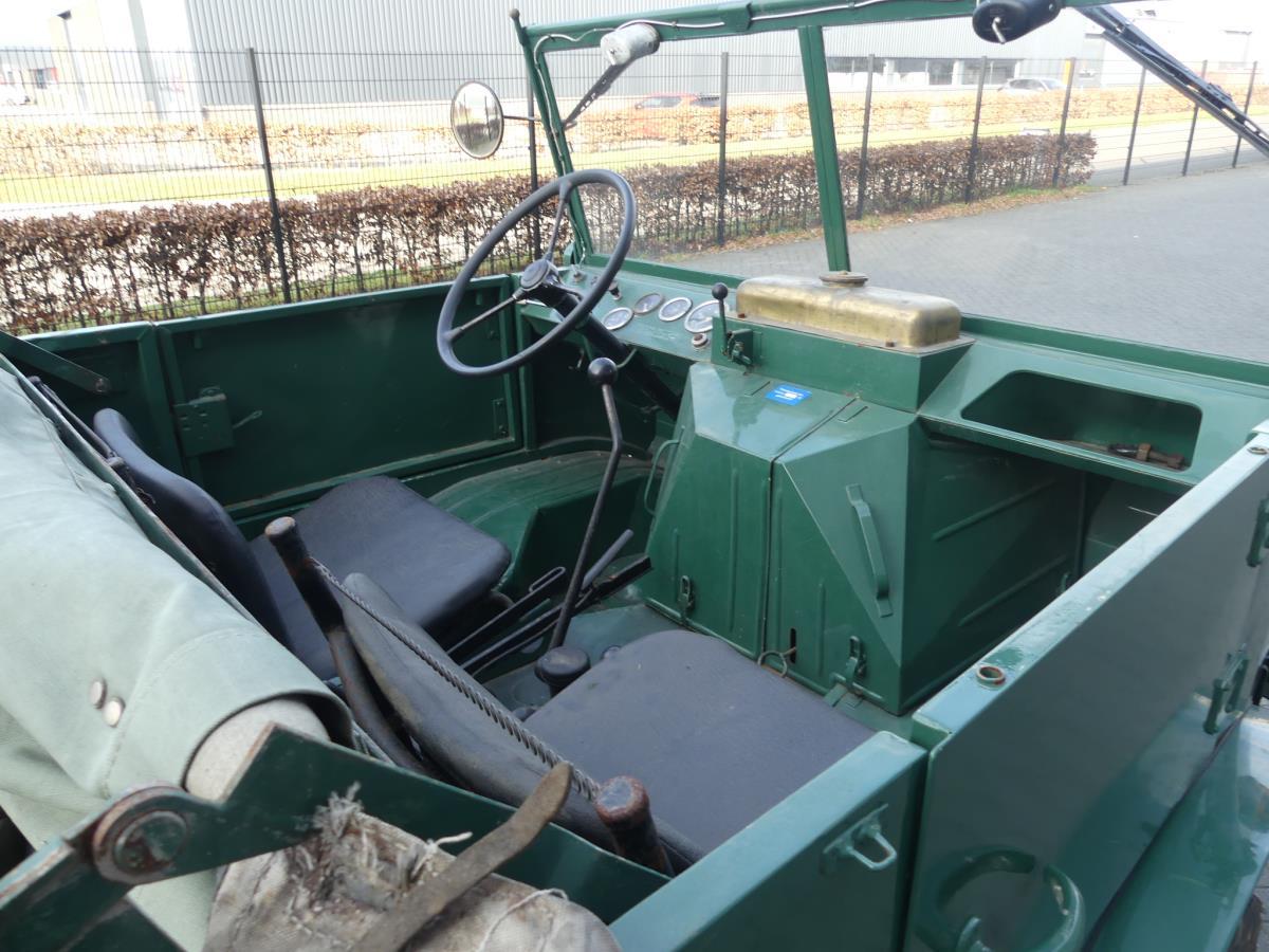 Mercedes-Benz Unimog