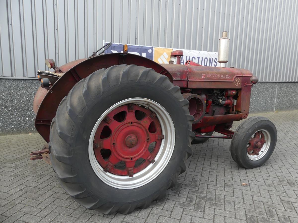 MC Cormick WD9