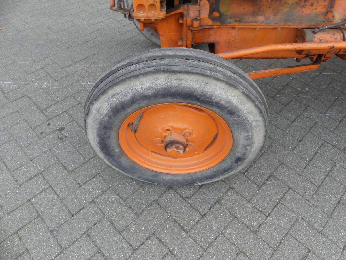 Allis Chalmers U