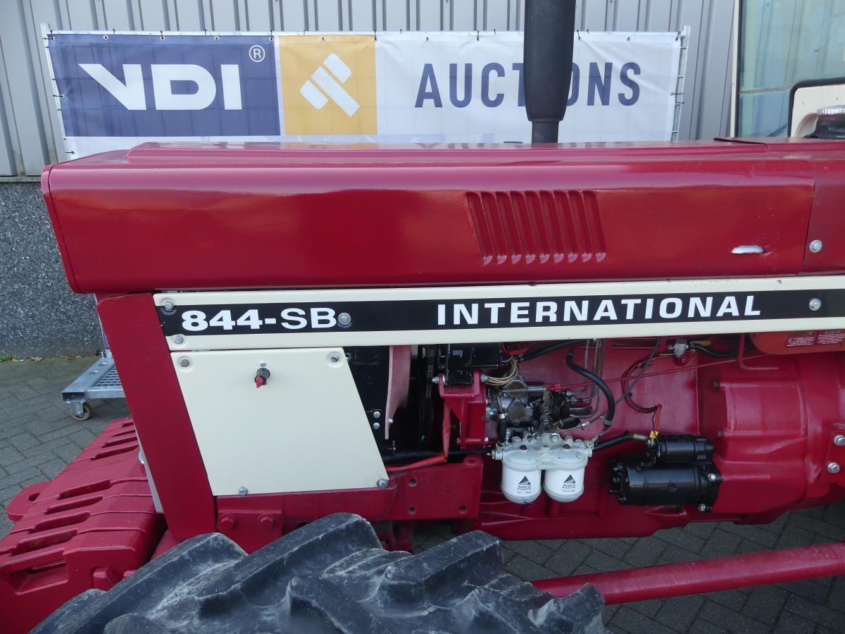 International 844S