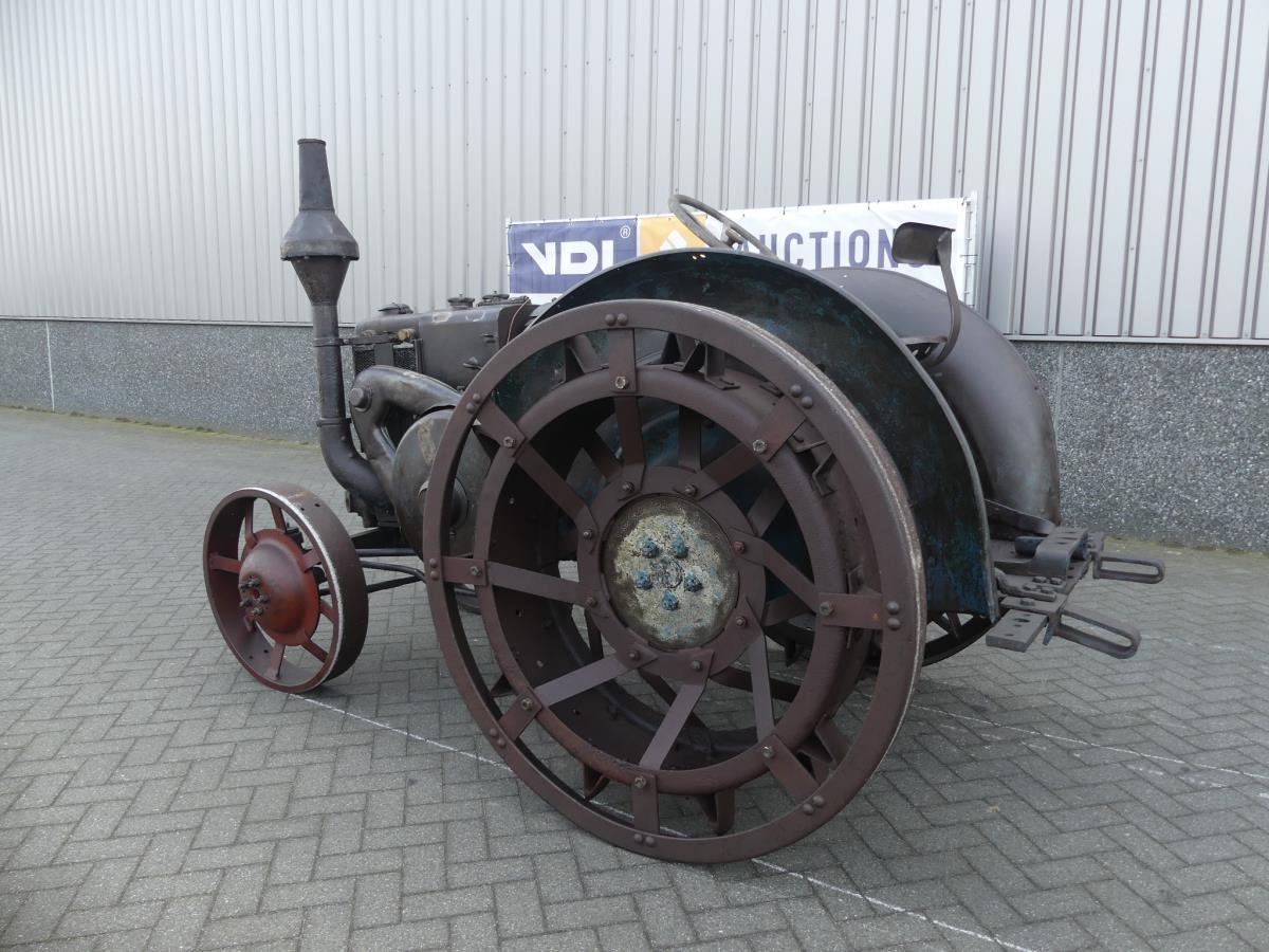 Lanz-Bulldog HN1 12/20  