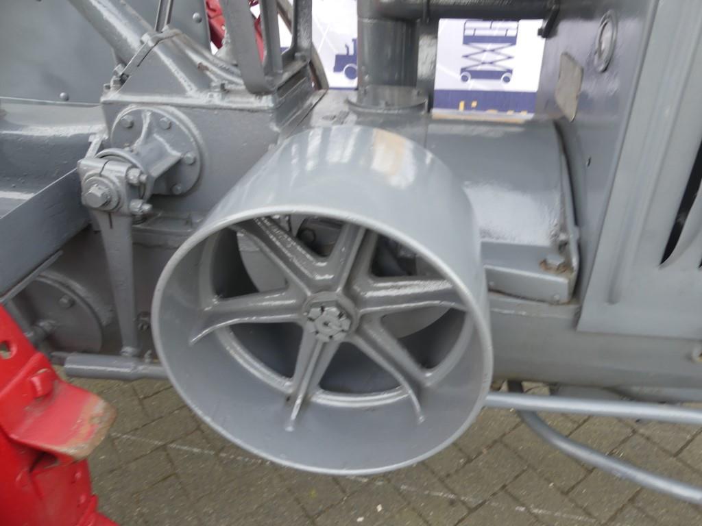 MC Cormick Deering 10/20 