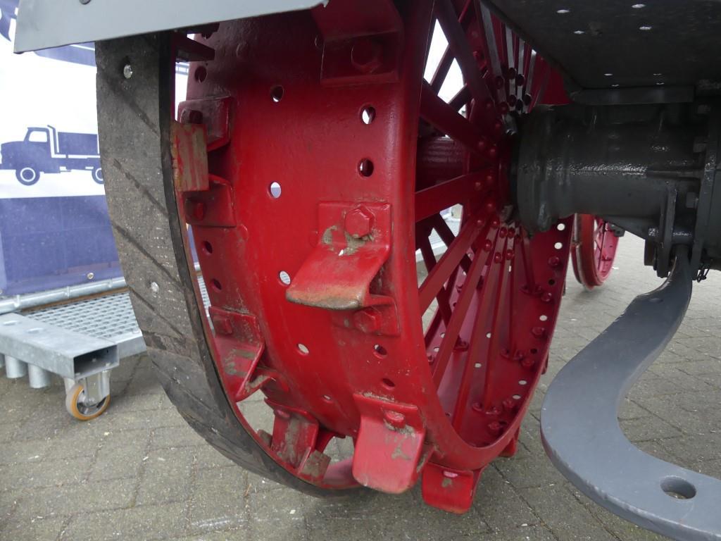 MC Cormick Deering 10/20 