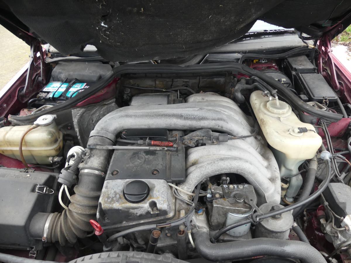 Mercedes-Benz 300 TDT