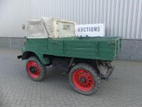 Mercedes-Benz Unimog