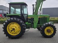 John-Deere 4450 with loader