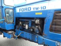 Ford TW10