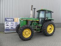 John-Deere 4450