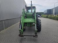John Deere 4450 with loader