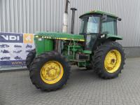 John-Deere 4450