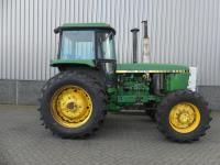 John-Deere 4450