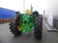 John-Deere 4620