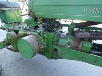 John-Deere 60