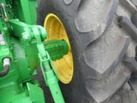 John-Deere 7520