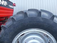 Massey-Ferguson 1200