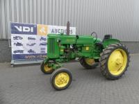 John-Deere 40
