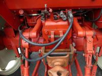 International 1055 4WD