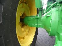 John-Deere 4620