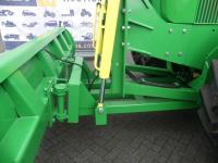 John-Deere 7520