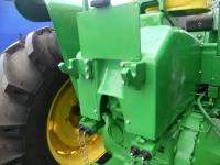 John-Deere 4620