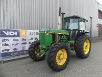 John-Deere 4450