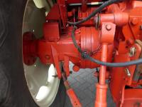 International 1055 4WD