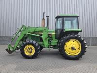 John Deere 4450 with loader