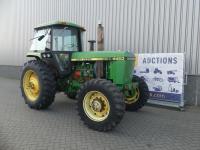 John-Deere 4450