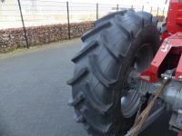 Massey-Ferguson 1200