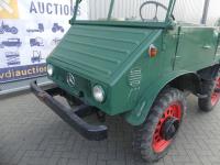 Mercedes-Benz Unimog