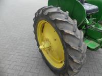 John-Deere 40