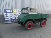 Mercedes-Benz Unimog