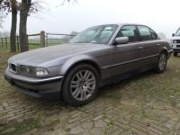 BMW 730i