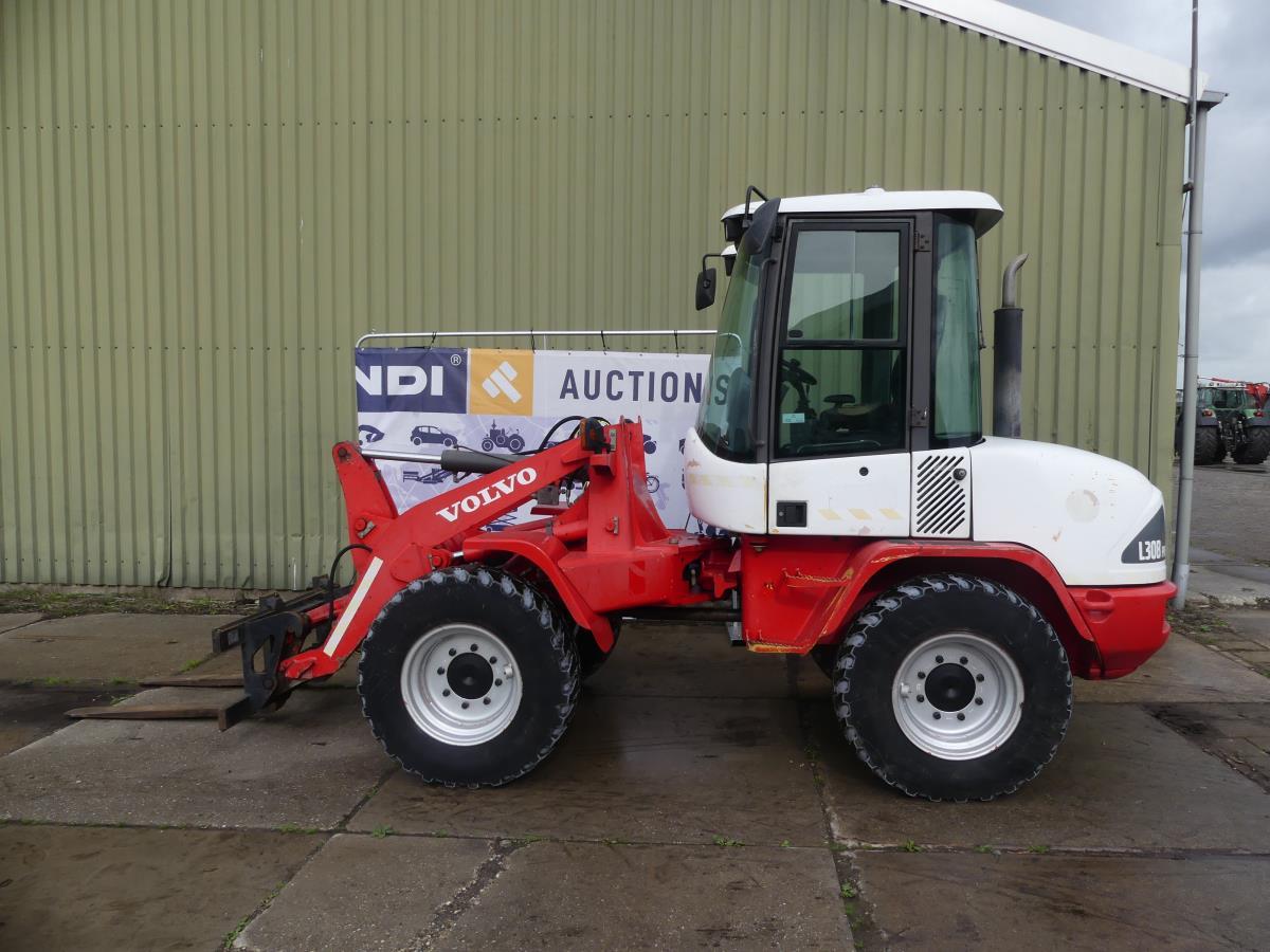 2013 Volvo L30 B-17427243